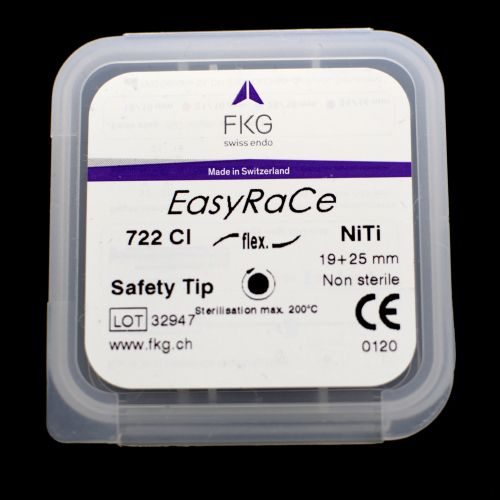 FKG Easy RaCe 722: Pre-RaCE Ni-Ti 19mm, No 40 Taper 10%+No 35 taper 8%/RaCe NiTi, 25mm, No 25 Taper 6%+No 25 Taper 4%+No 25 taper 2%, short handle CM